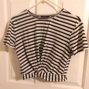 Cropped stripped shirr